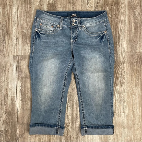 YMI Women’s Capris Blue Denim Light Wash Juniors 9 - Picture 7 of 7